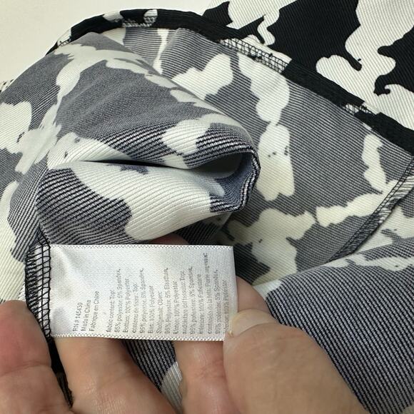 Tabitha Black & White Geometric Sleeveless Fit & Flare Dress - Size 6 - Picture 10 of 11